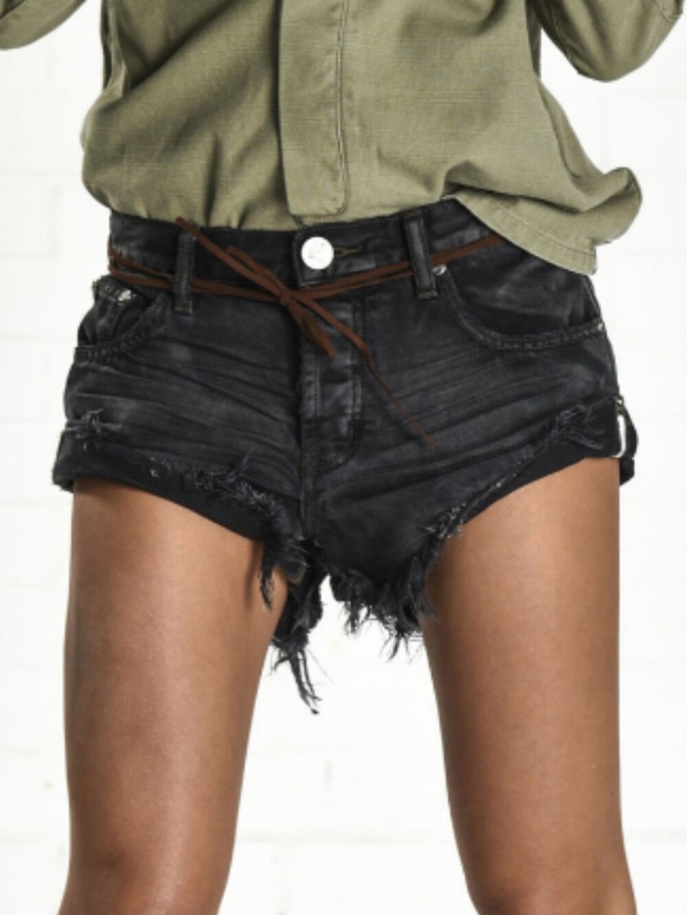 One Teaspoon Bandits Distressed Black Denim Shorts Size 27